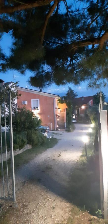 Il Glicine Bed and Breakfast Chieti Buitenkant foto